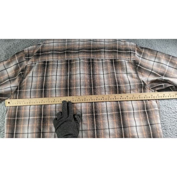 Royal Robbins Shirt Mens XL Button Up Short Sleeve Plaid Poly Modal Contemporary - Picture 6 of 13